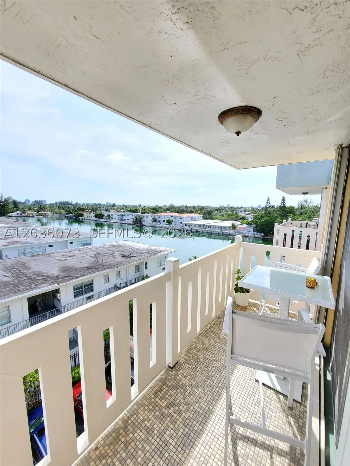 3 of 27 - 7900 Tatum Waterway Drive #502, Miami Beach, FL