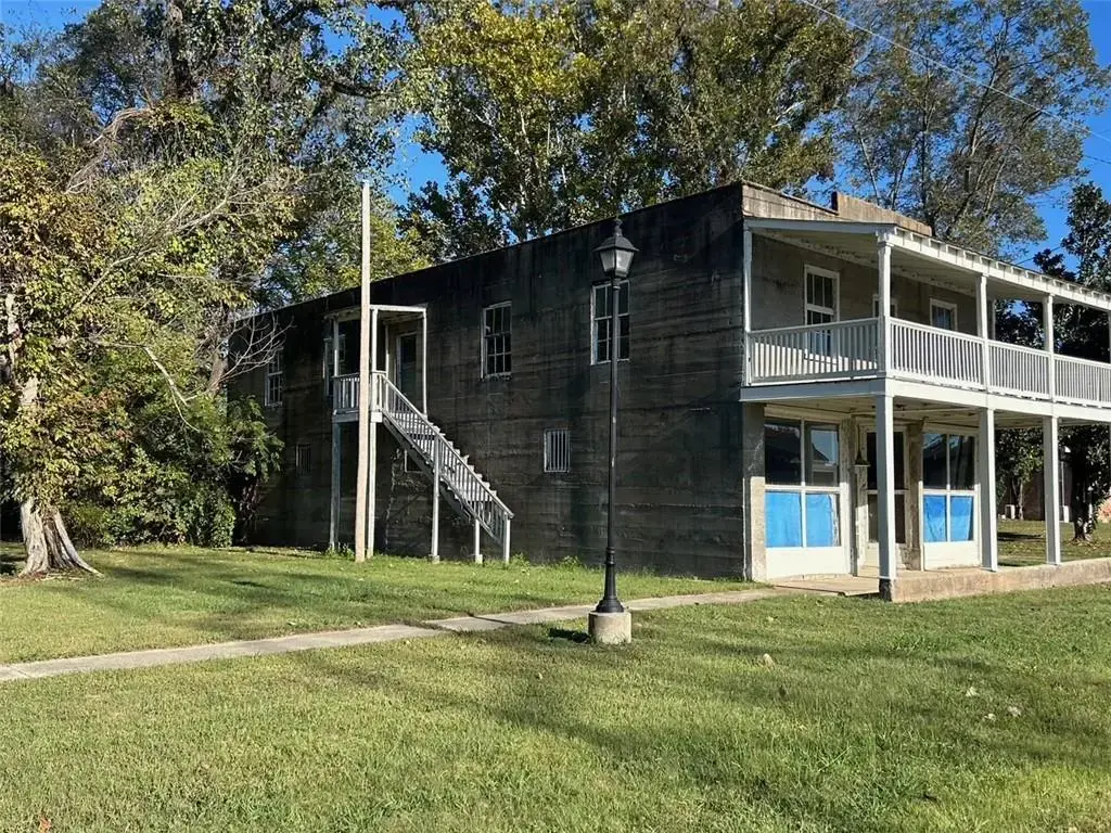 203 Ne Sprague Street, 