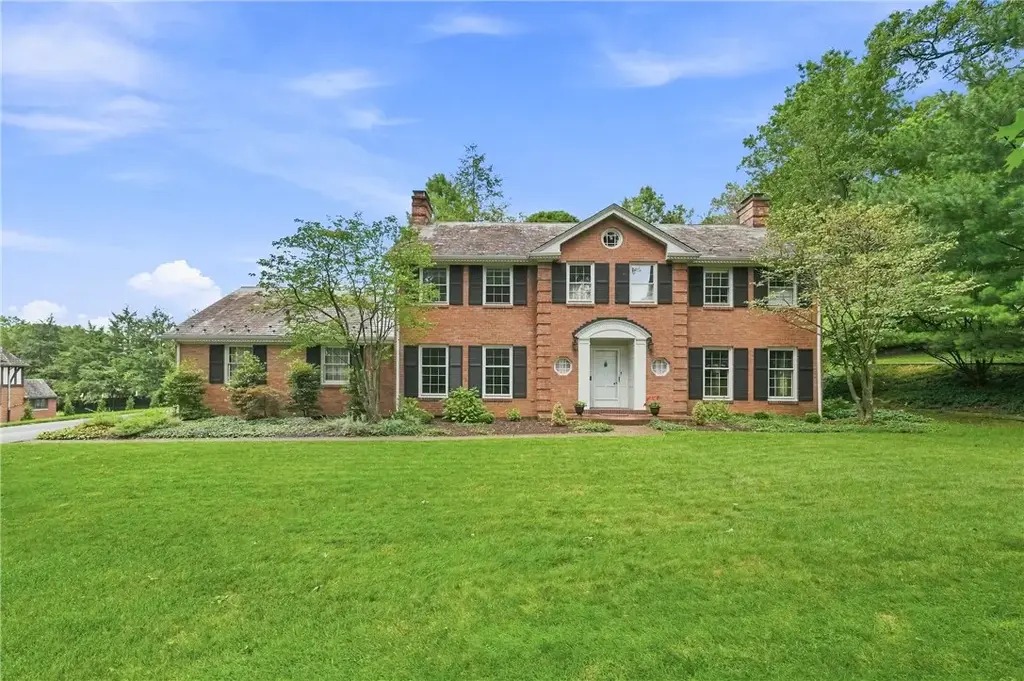 641 Pine Road, Sewickley