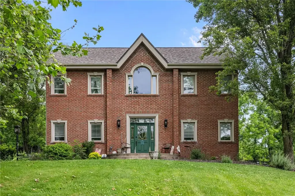 1841 Universal Road , Penn Hills