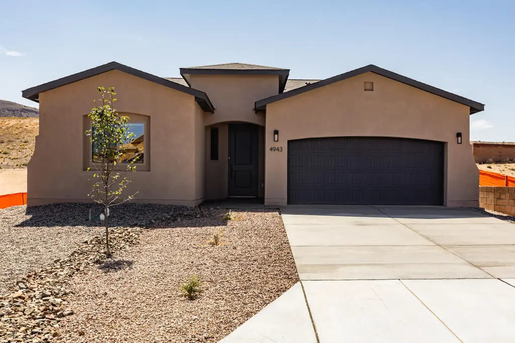 4943 Manzano Peak Street Sw, Los Lunas