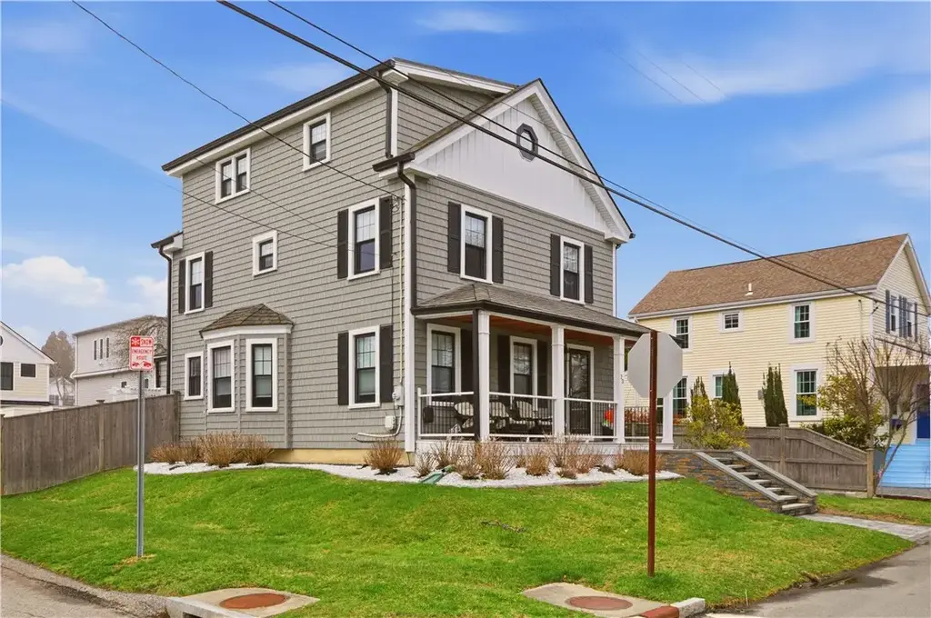 23 Clinton St, Newport