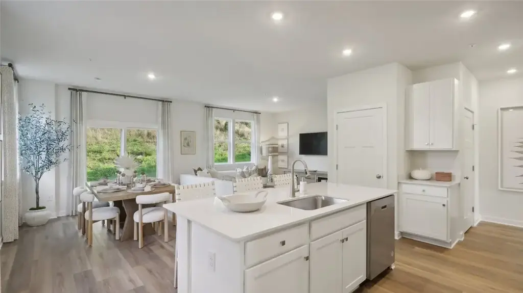 122 River Ridge Drive, Moon/Crescent