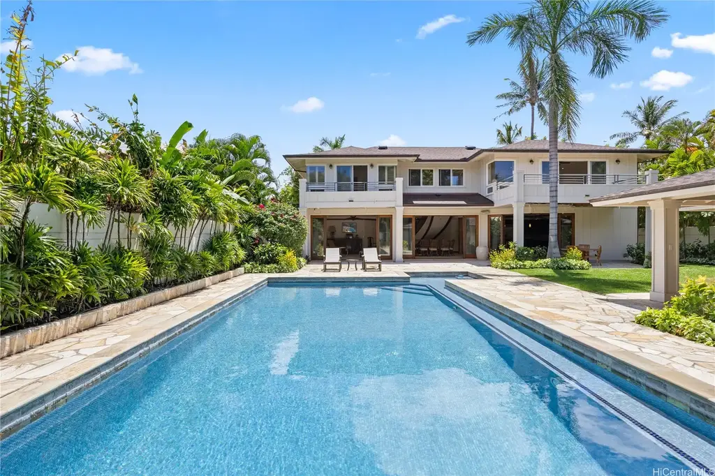 950 Kealaolu Avenue, Honolulu