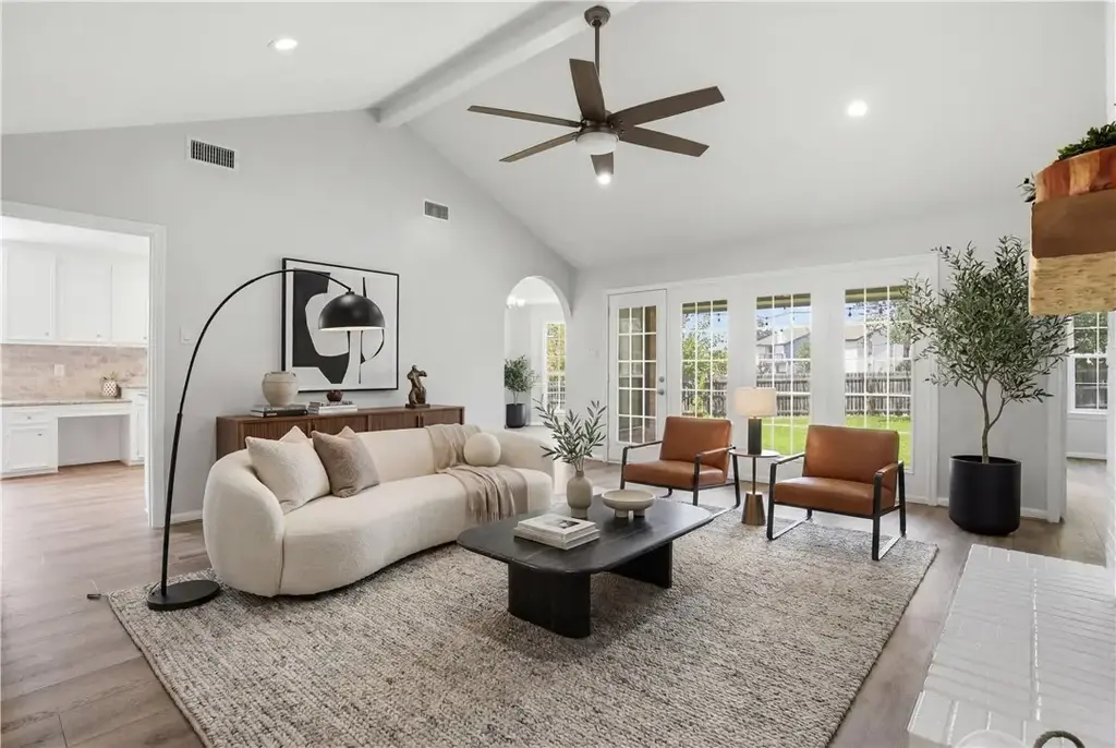 205 Chimney Hill Circle, College Station