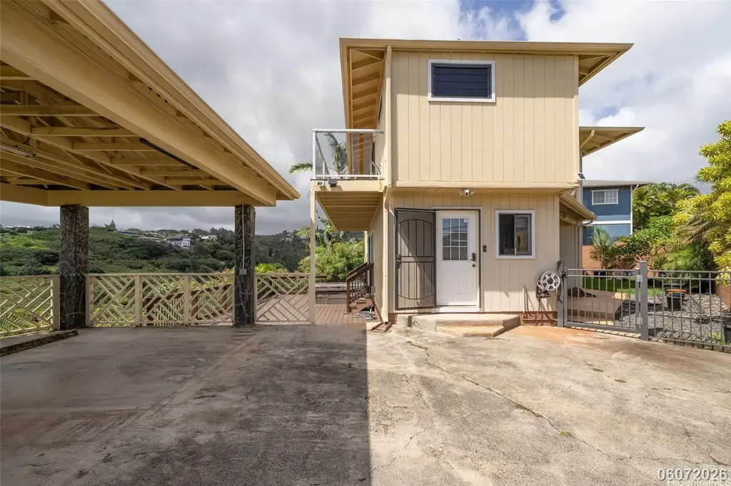 99-1106 Halawa Hts Road # A, Aiea