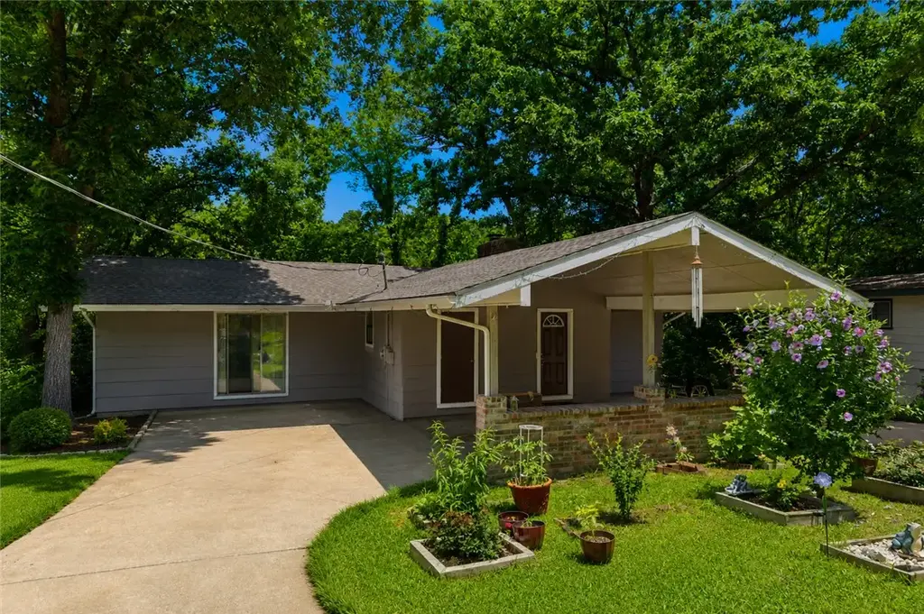 4 Cummings Lane, Bella Vista