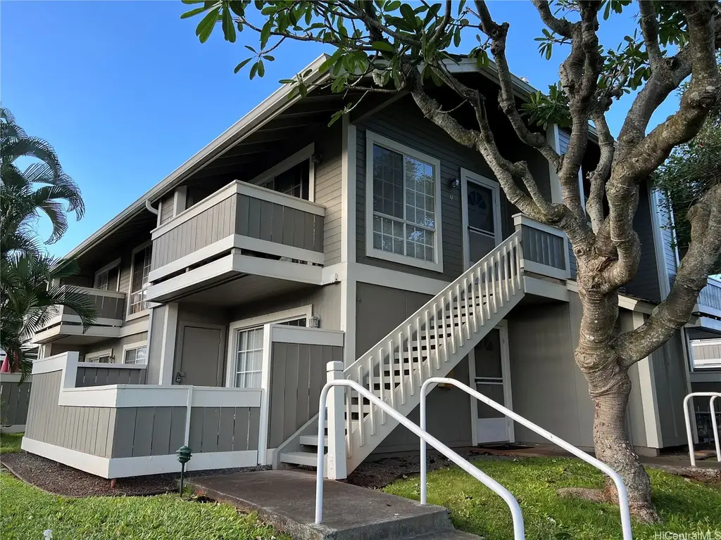 94-1425 Kulewa Loop # 33d, Waipahu