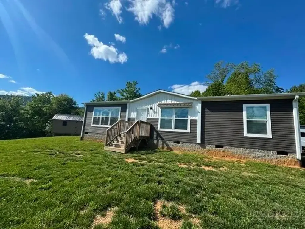 179 Wallace Lane, Jefferson