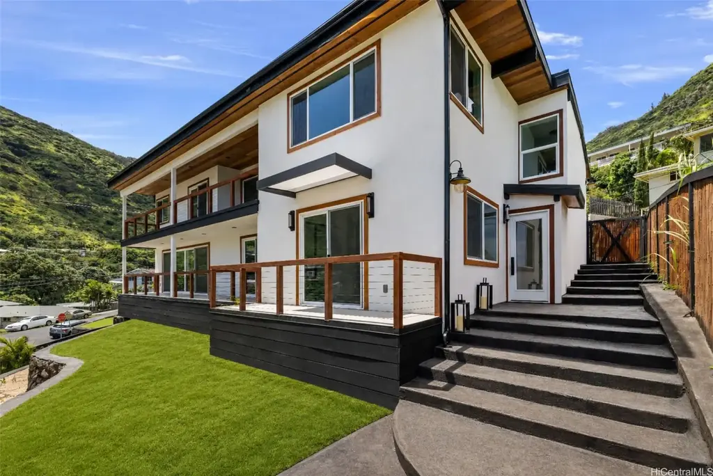 852 Kainoa Place, Honolulu
