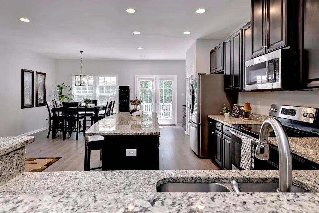 125 Parkway Court, Williamsburg