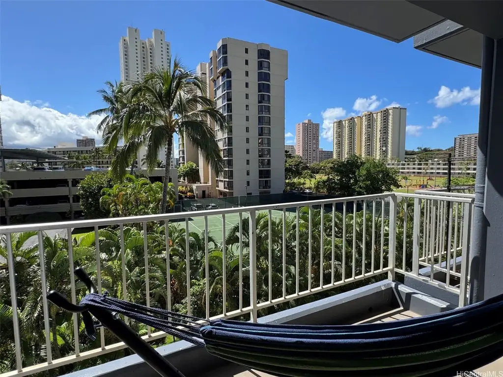 (unit #404) 955 Ala Lilikoi Street, Honolulu