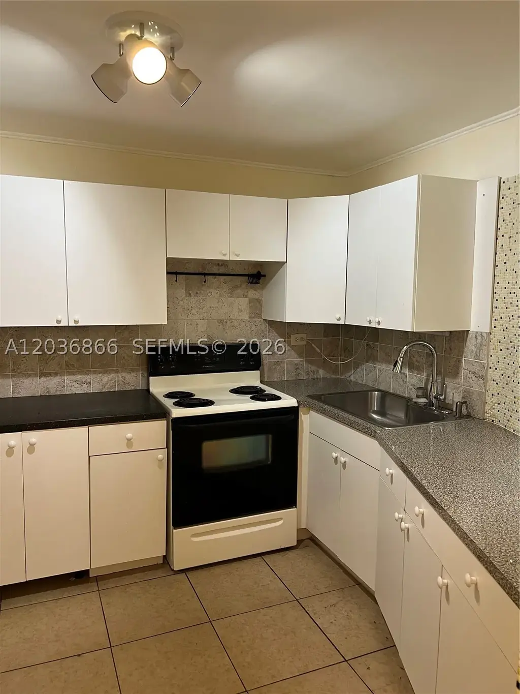 1680 Ne 191st St 214-2, Miami
