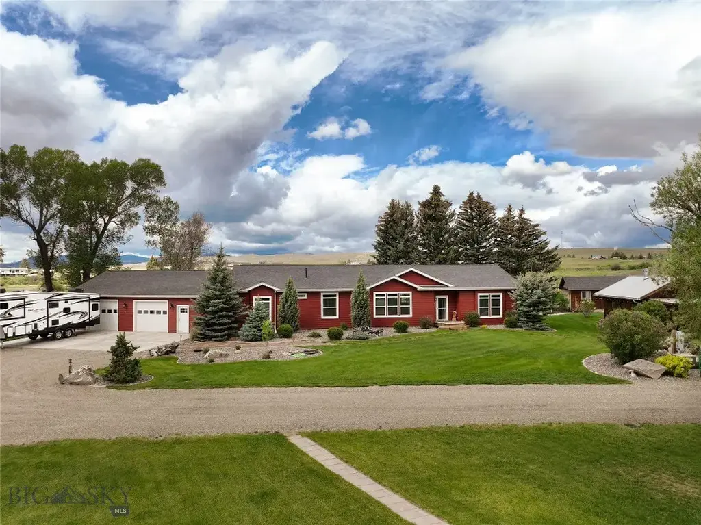 11 Becker Lane, Wilsall