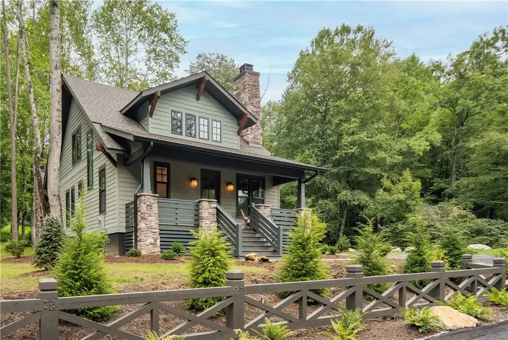 9391 Blackberry Road, Lenoir