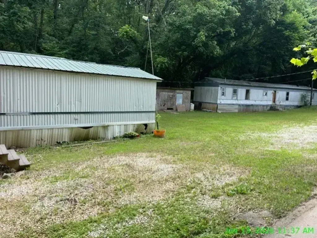 898 Rader Road, Rogers