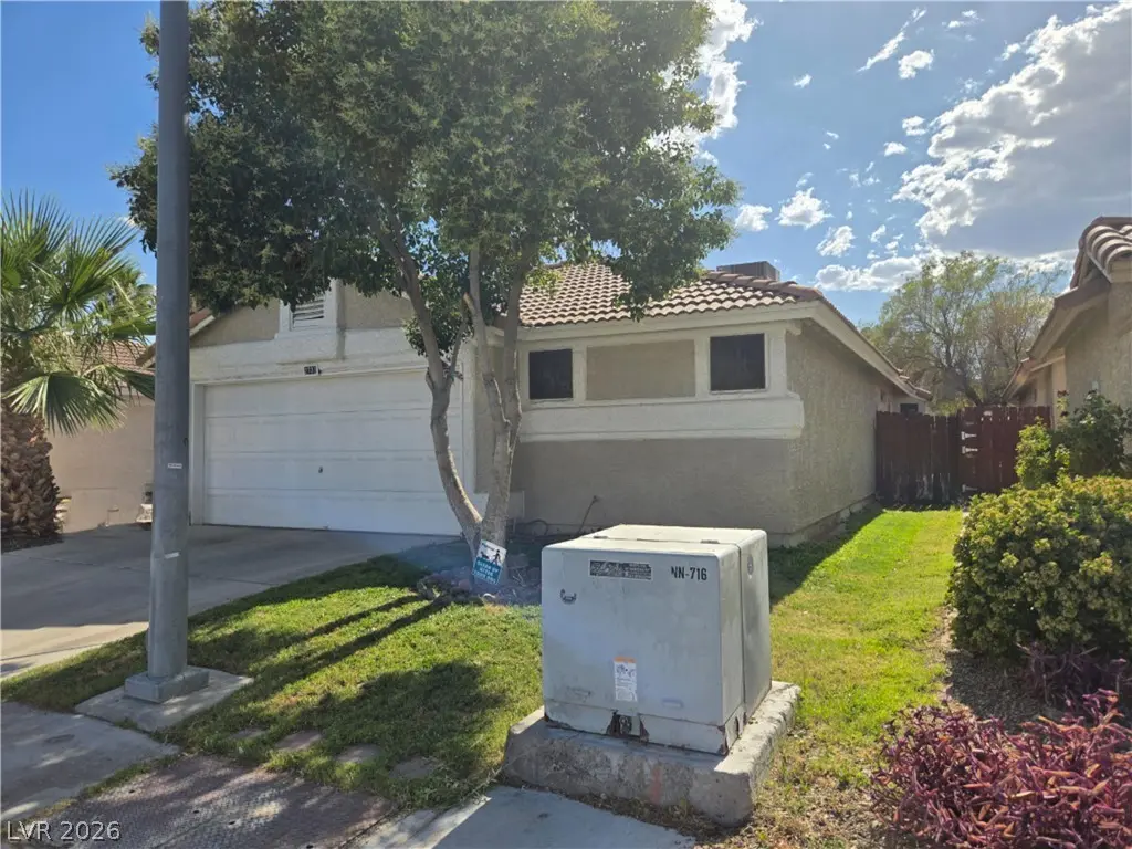 Photo of Listing #2791691