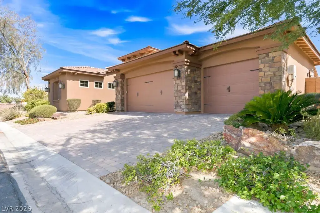 6535 Lyon Estates Avenue, Las Vegas