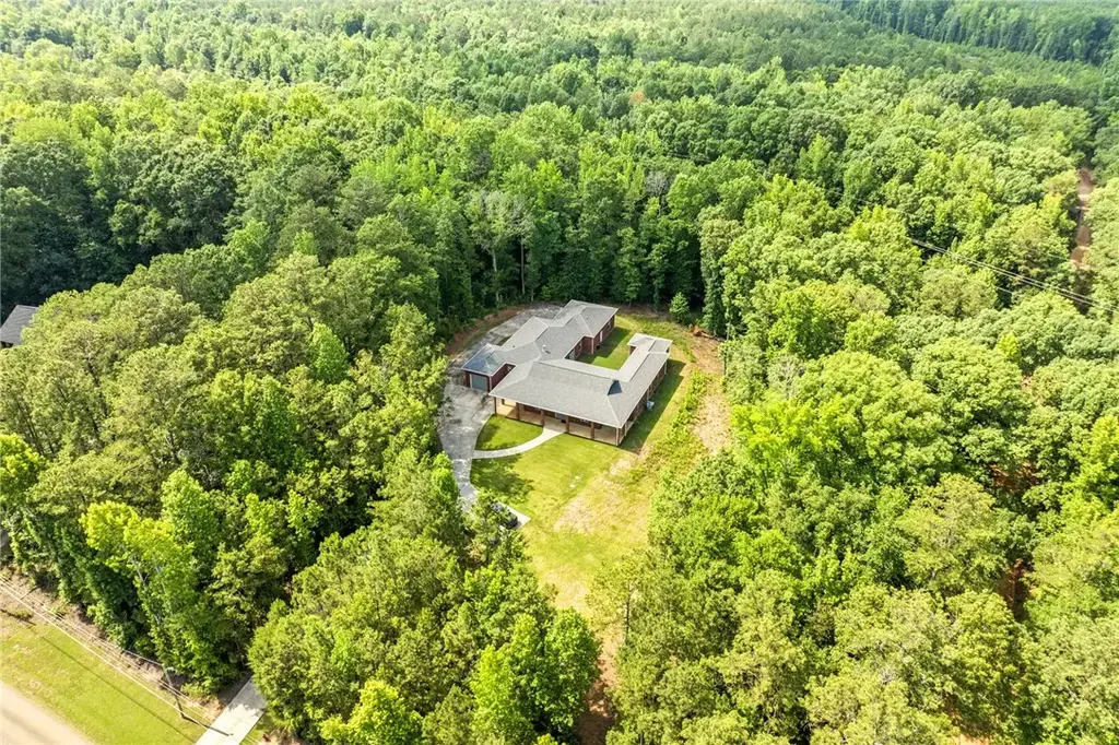 2706 Ridge Rd, Opelika
