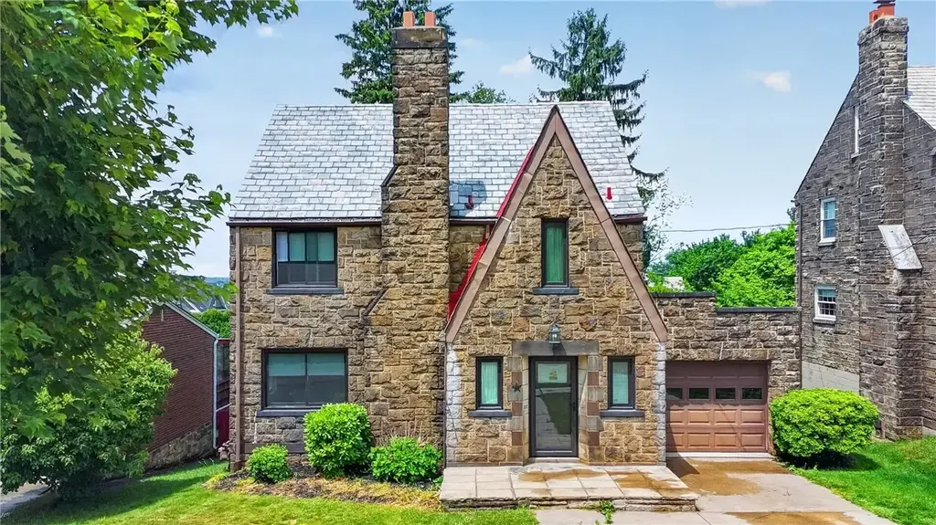 212 Muntz, City of But SE