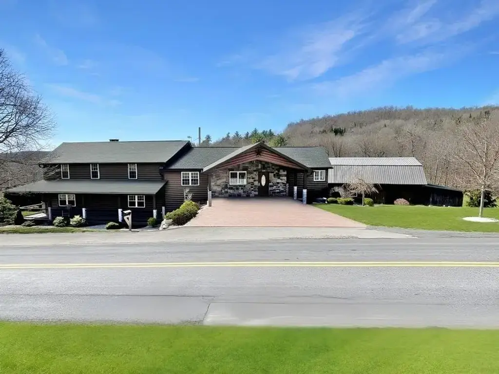 511 Clove Run Road , Mahaffey