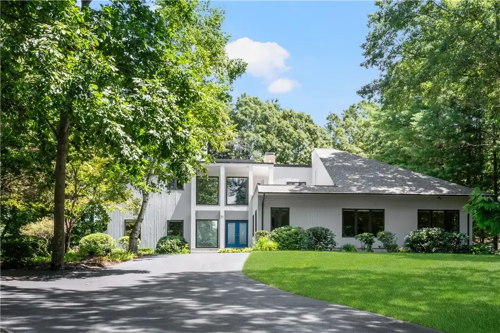 29 Dennell Dr, Lincoln