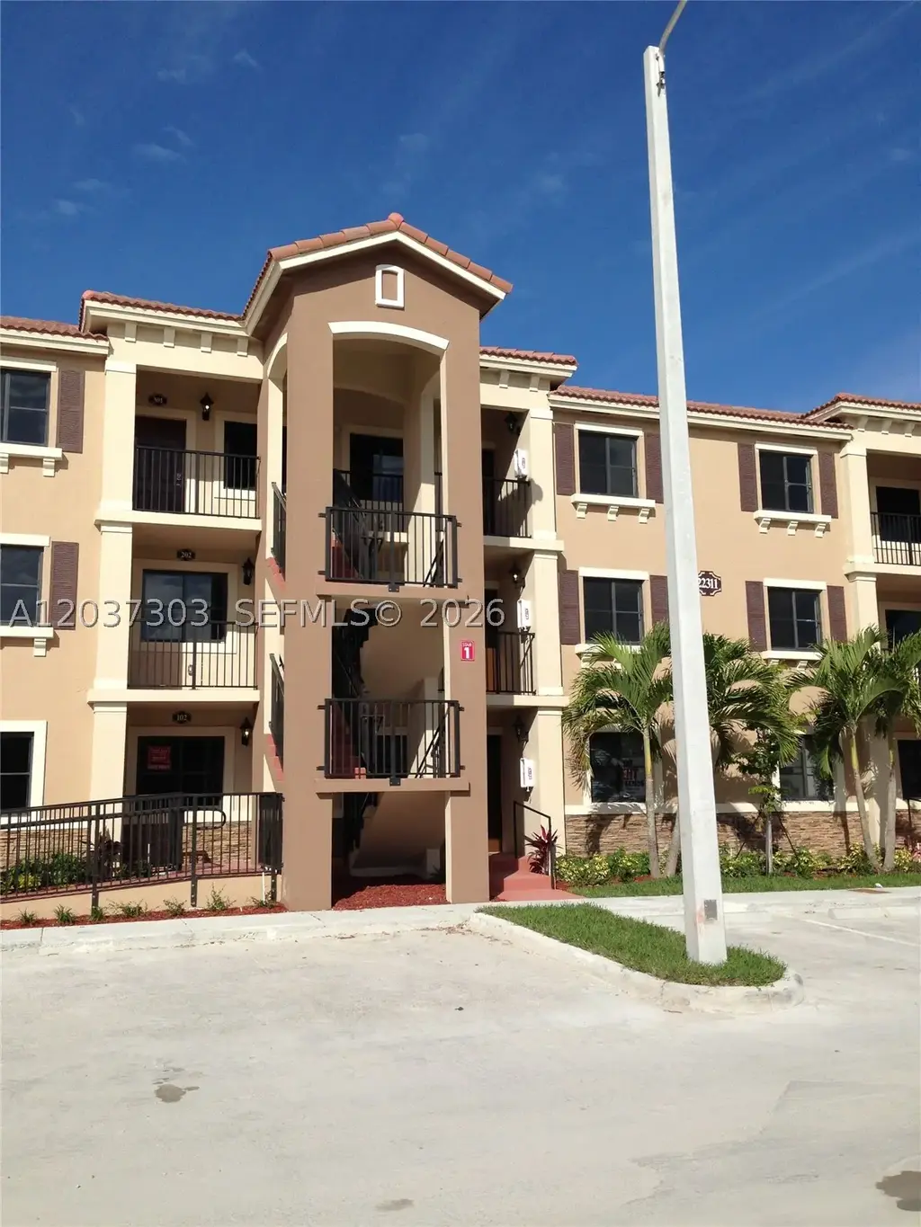 22311 Sw 88th Pl 103-4, Cutler Bay