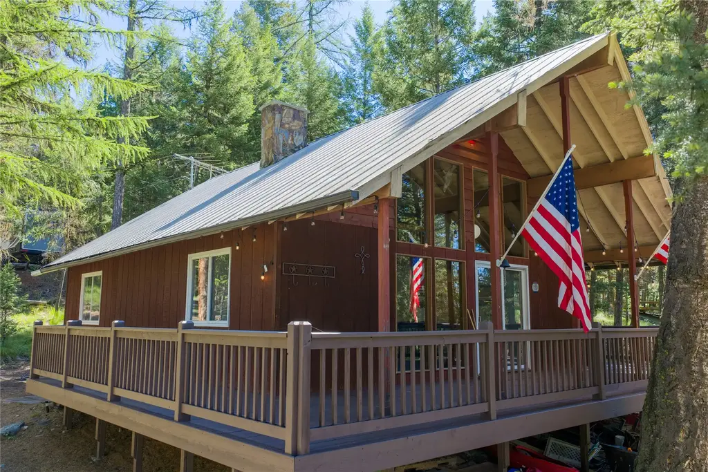 118 Locke Bay Drive E, Marion