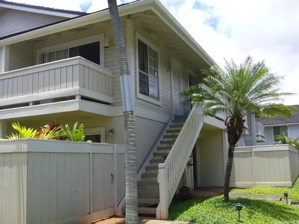 941077 Kepakepa Street # G8, Waipahu