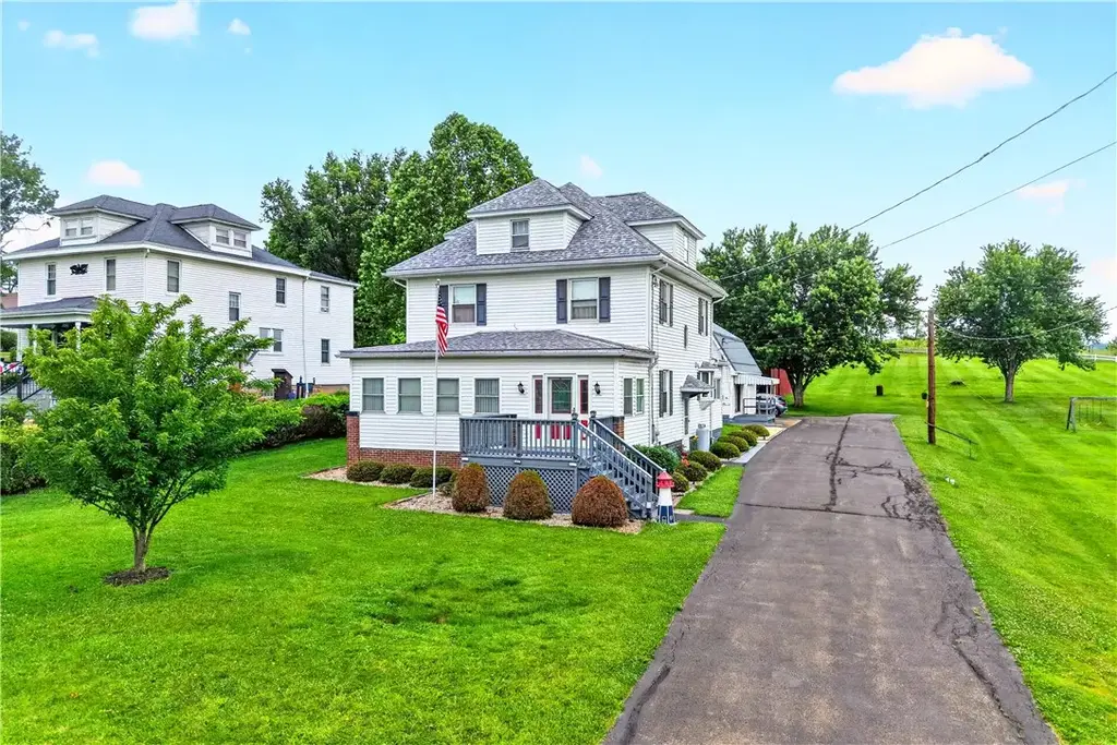 7893 National Pike, Menallen