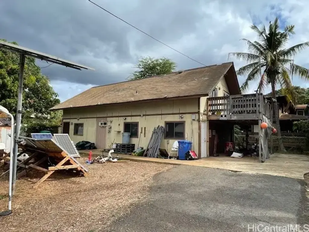 84-736 Moua Street, Waianae