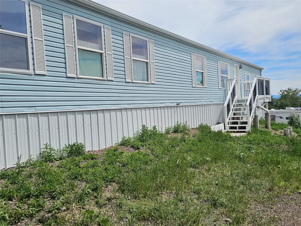 1801 Butte Avenue, Black Eagle