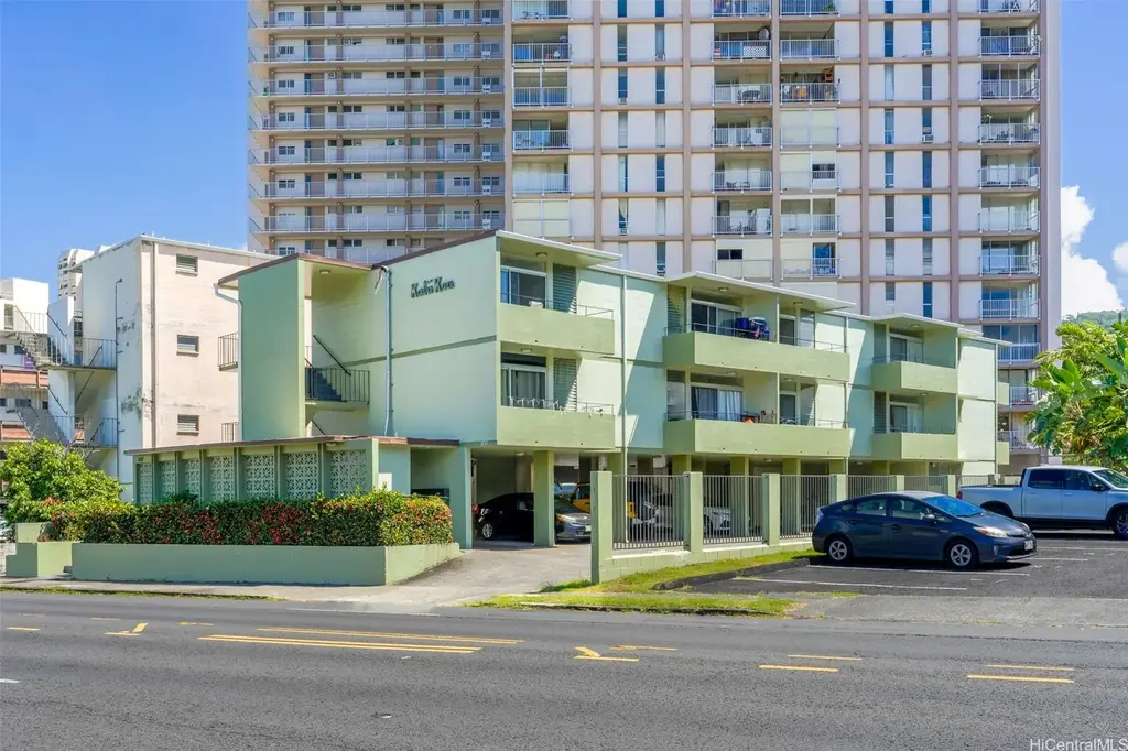 1430 Wilder Avenue, Honolulu