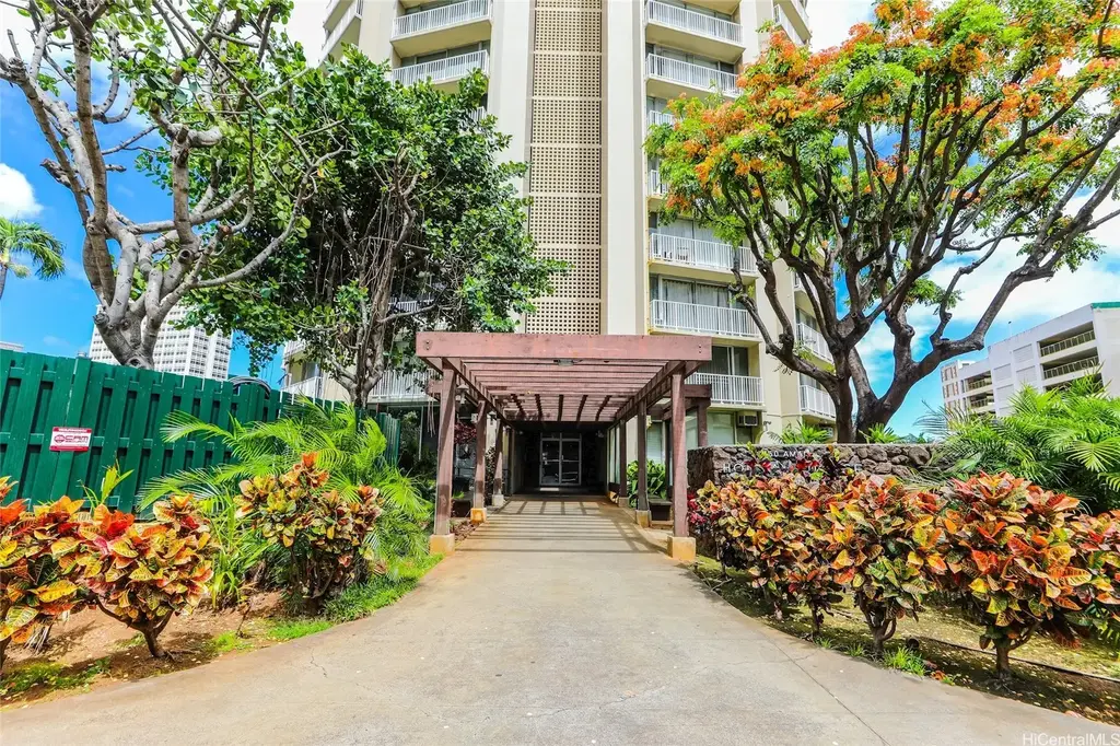 (unit #1612) 750 Amana Street, Honolulu