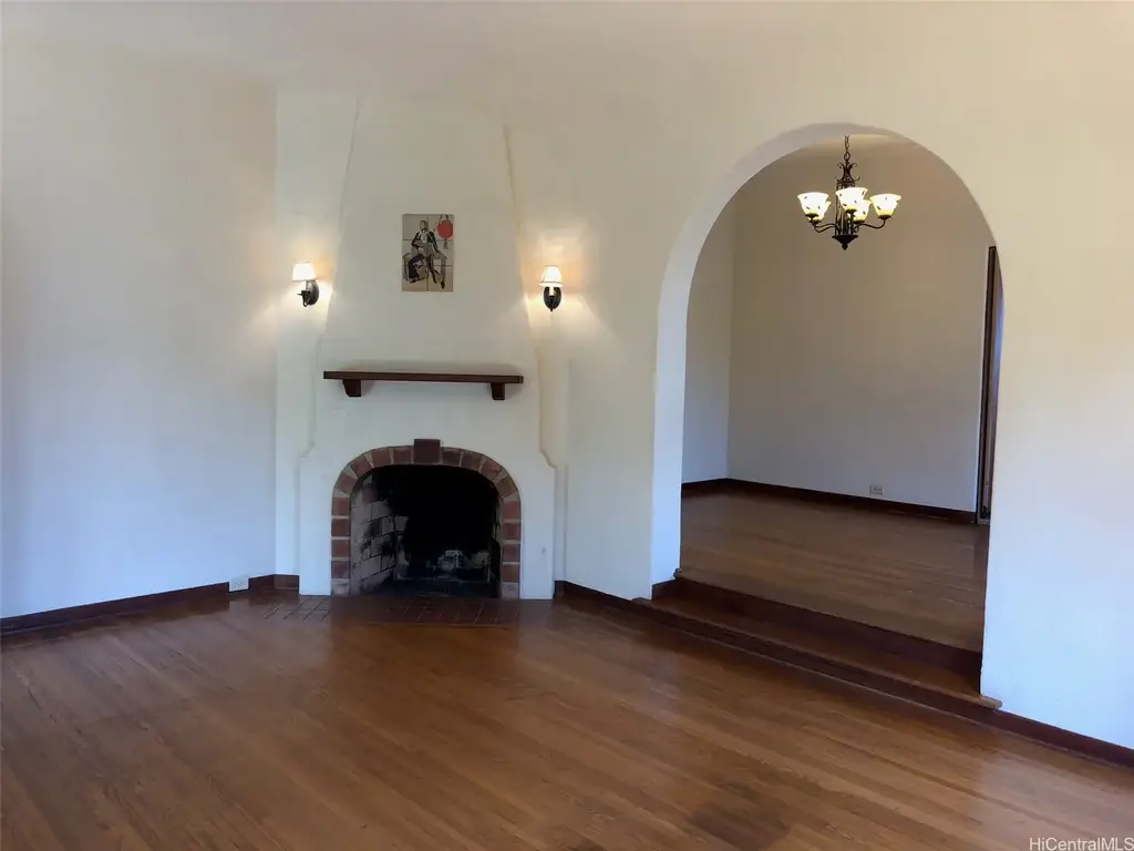 3916 Sierra Drive, Honolulu