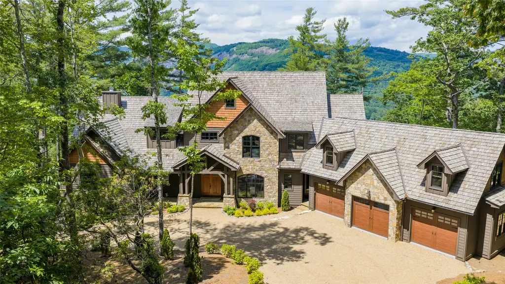 343 Ledgeview Road, Cashiers