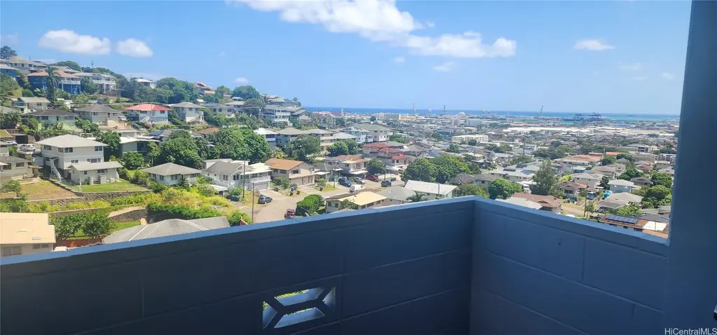 2001 Aupuni Street # 804, Honolulu
