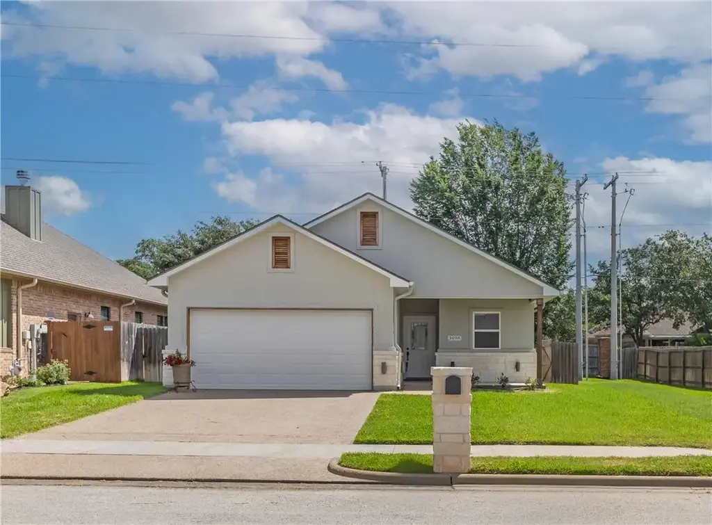3098 Peterson Way, Bryan