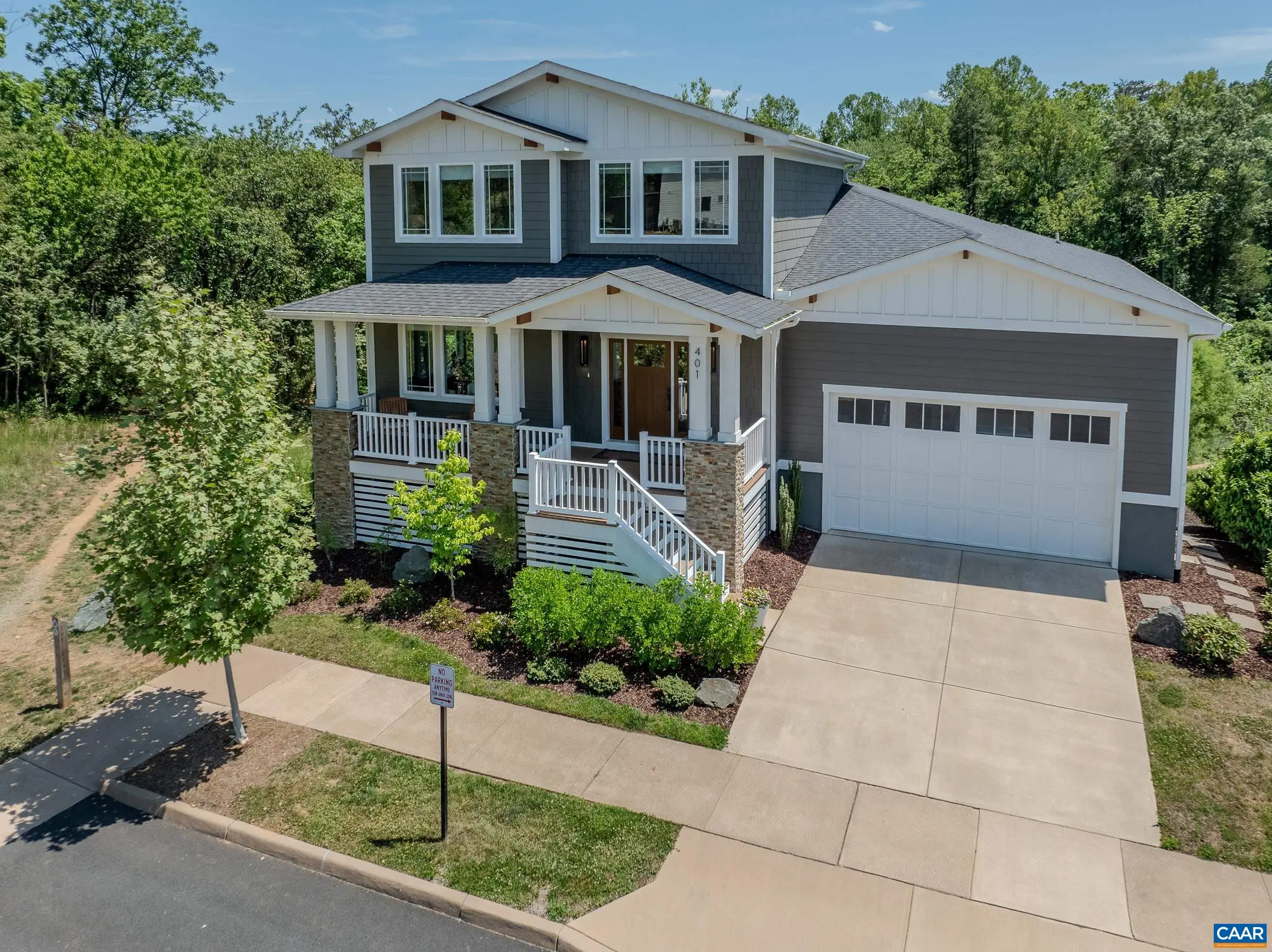 401 Lochlyn Hill Dr, Charlottesville