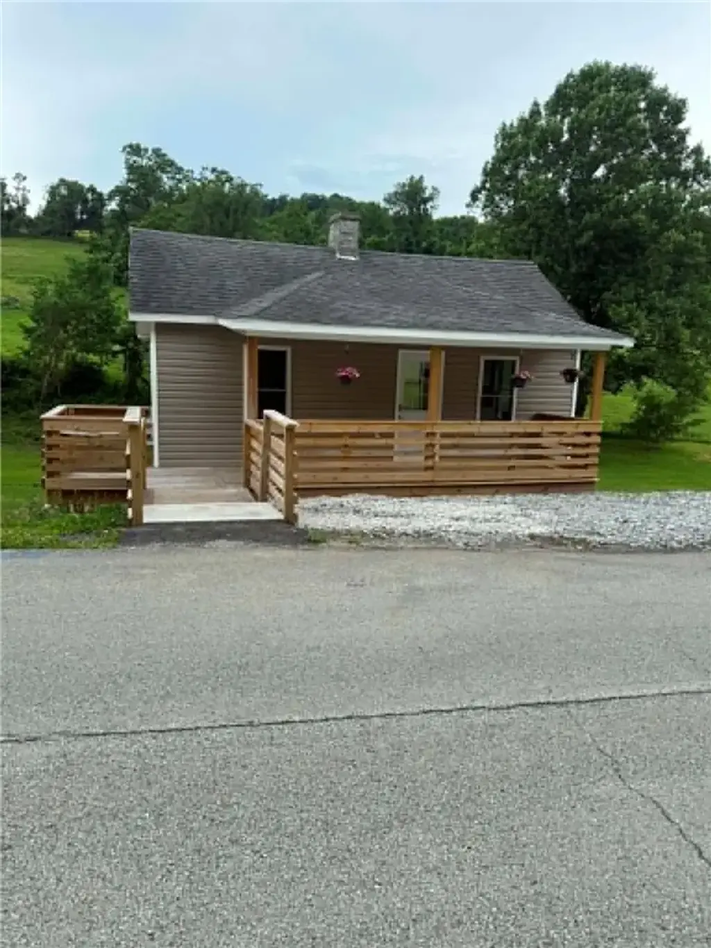 89 Old 51 Road, Perry