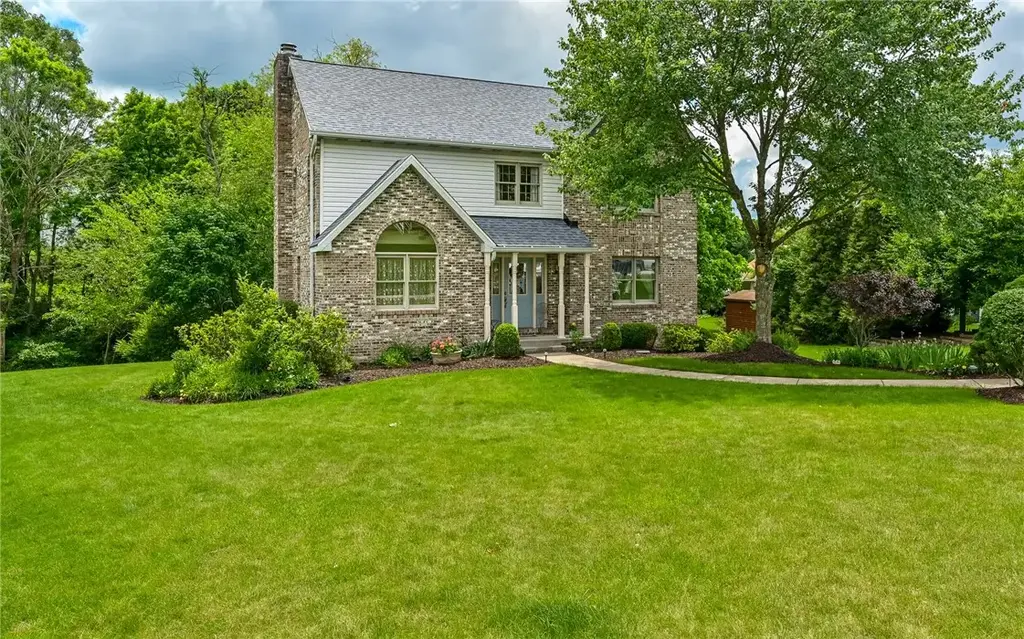 212 Whitehaven Drive , Richland
