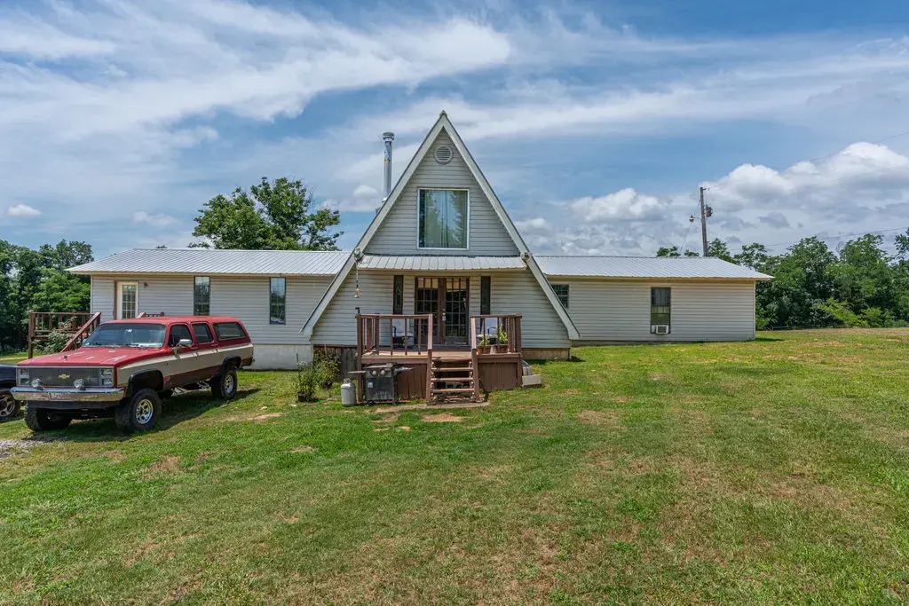 10733 Old 81 Loop, Rudy
