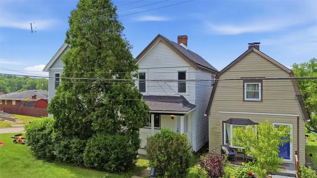 2686 5th Street , Monroeville