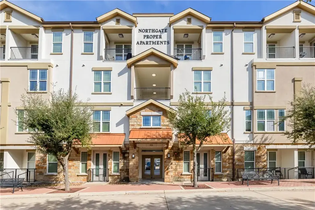424 Tauber Street 317, College Station