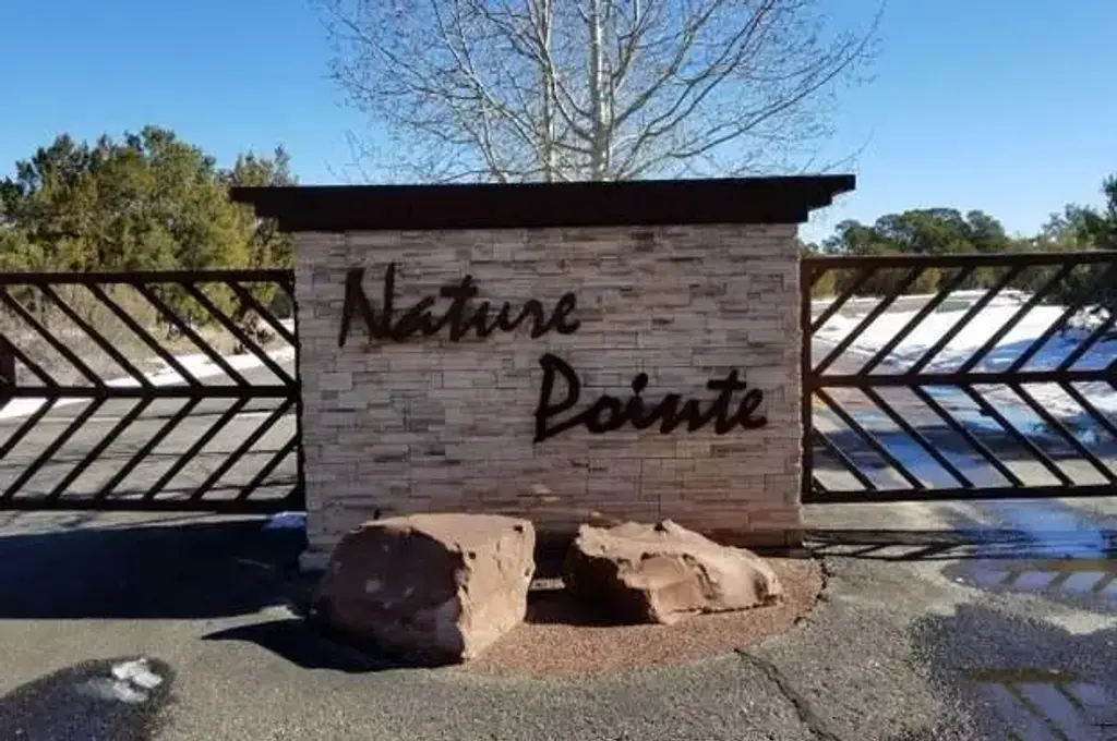 11 Nature Pointe Drive, Tijeras