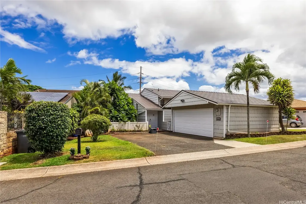 92-968 Kanehoa Loop, Kapolei