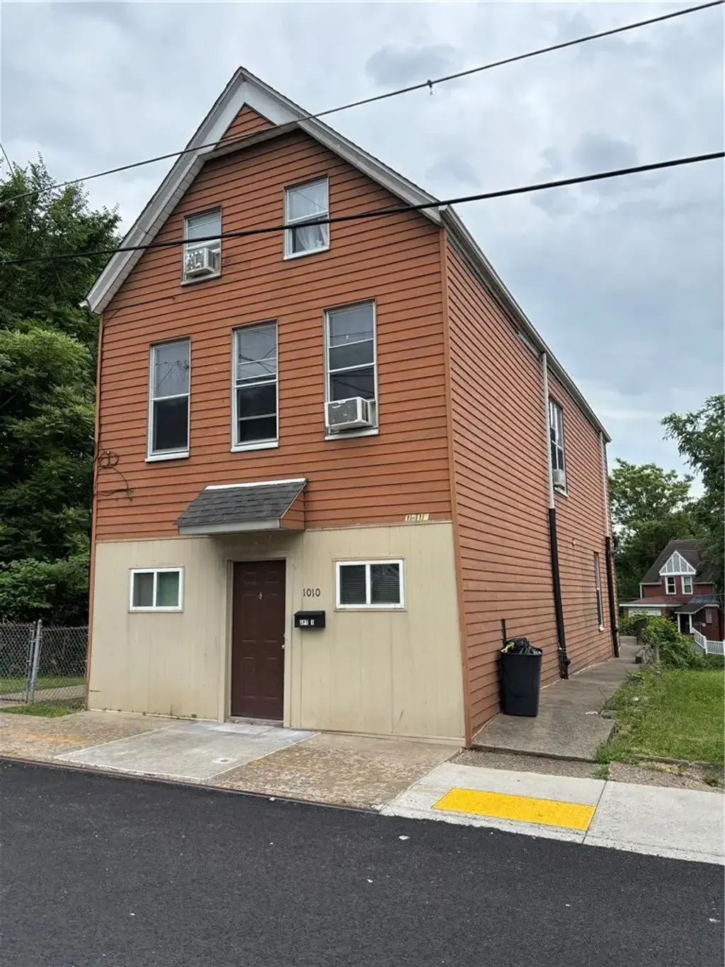 1010 Lincoln Avenue, Homewood Brushton