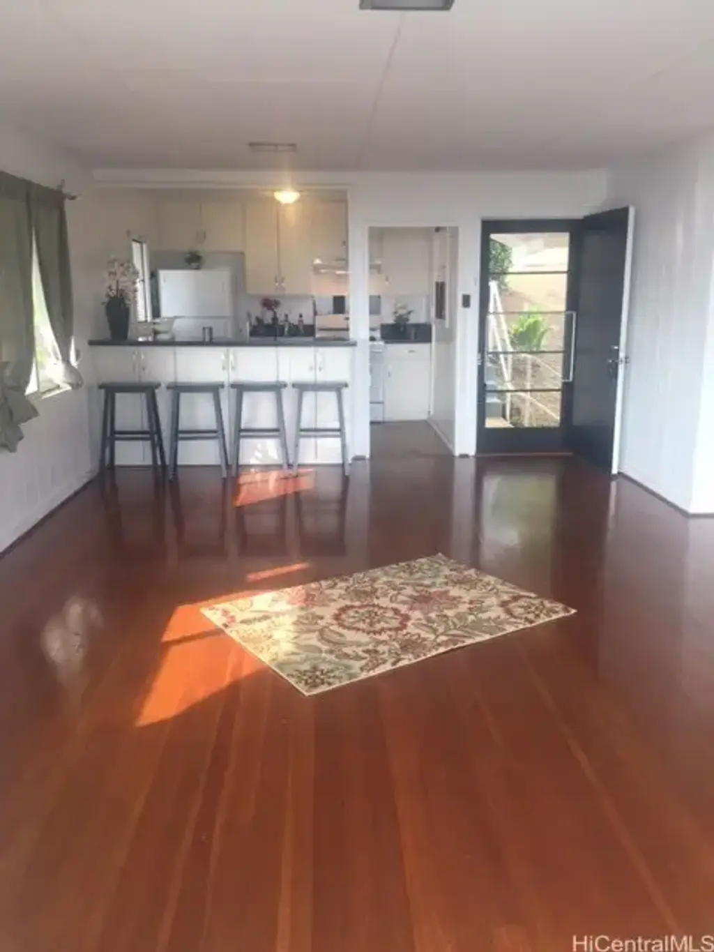 2814 Laola Place, Honolulu