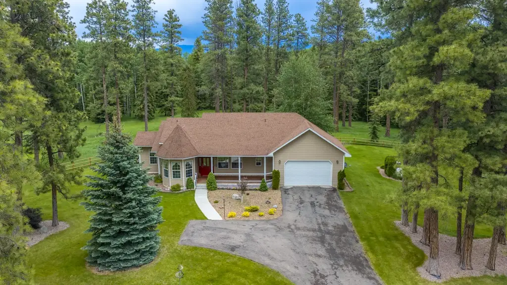 175 Danielson Road, Kalispell