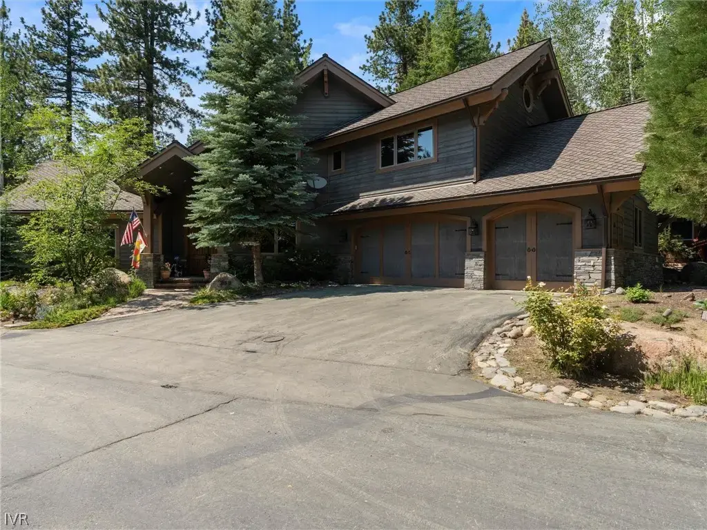 255 Glen Way, Incline Village